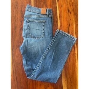 Level 99 Classic Blue Skinny Jeans Size 6/28